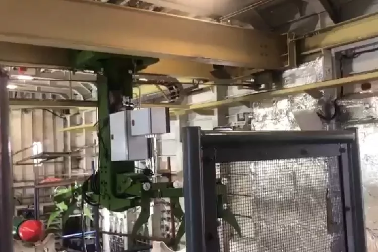 Bridge travel of the special marine overhead crane