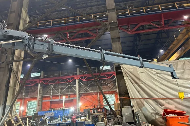 Telescopic Boom of the Electro-hydraulic Marine Knuckle Boom Crane